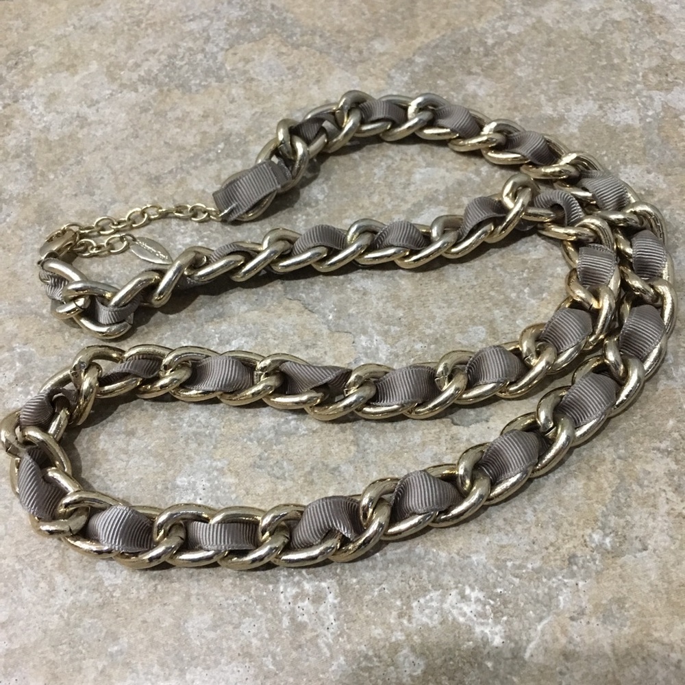 Coldwater Creek Necklace Link Style Gold ,,fabric